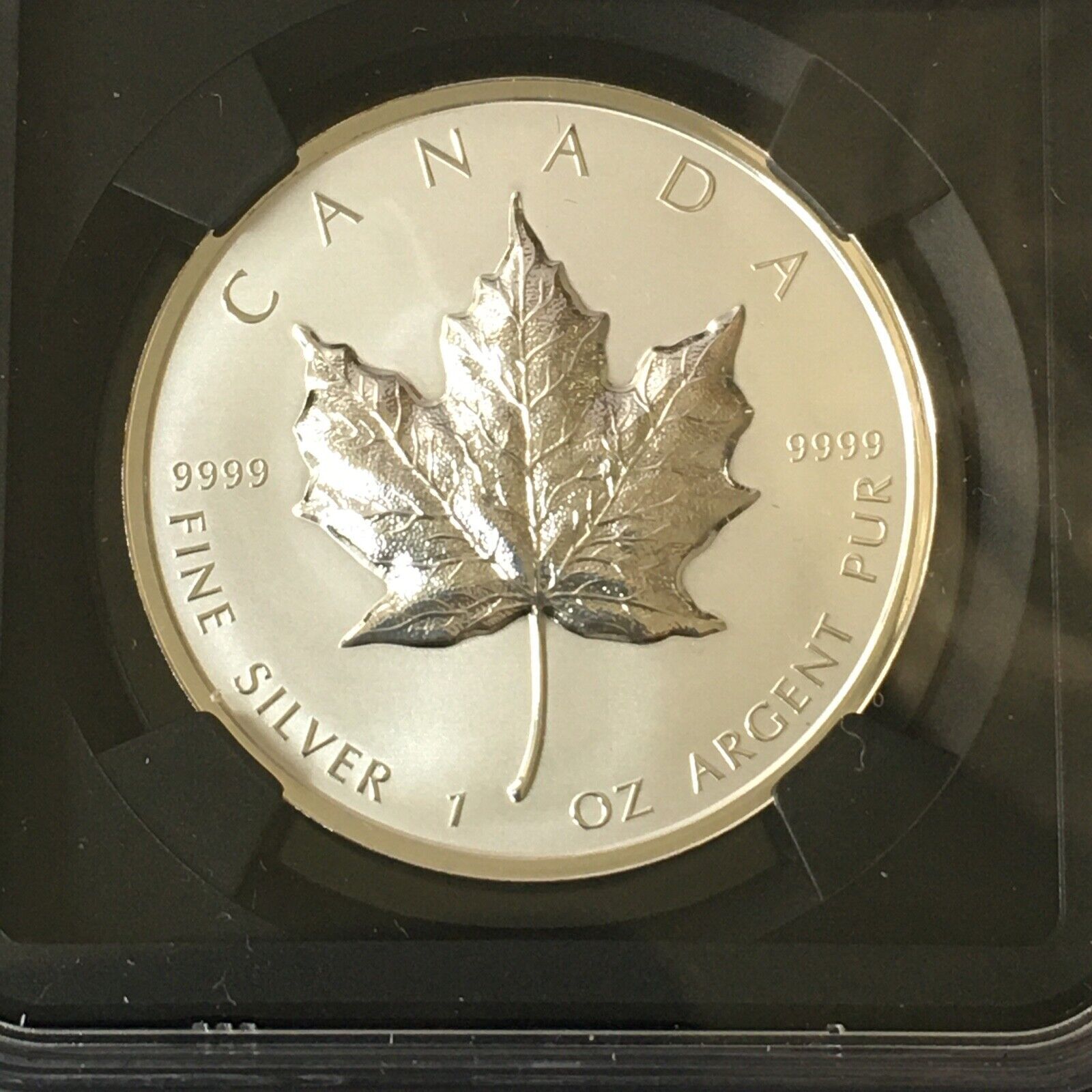 2022 Canada NGC REVERSE PF 70 Silver Maple Leaf Ultra High Relief Black Core 1st