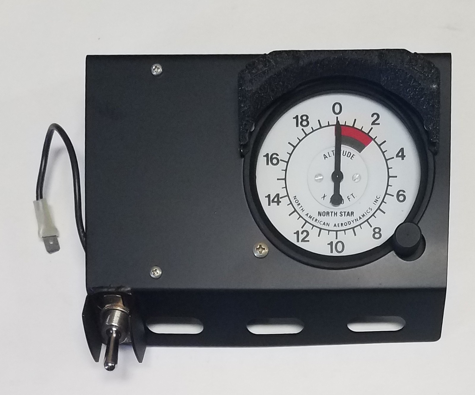 Altimeter 11-1-1395, 1670-01-008-7753,  Parachute/Cargo, New In Box