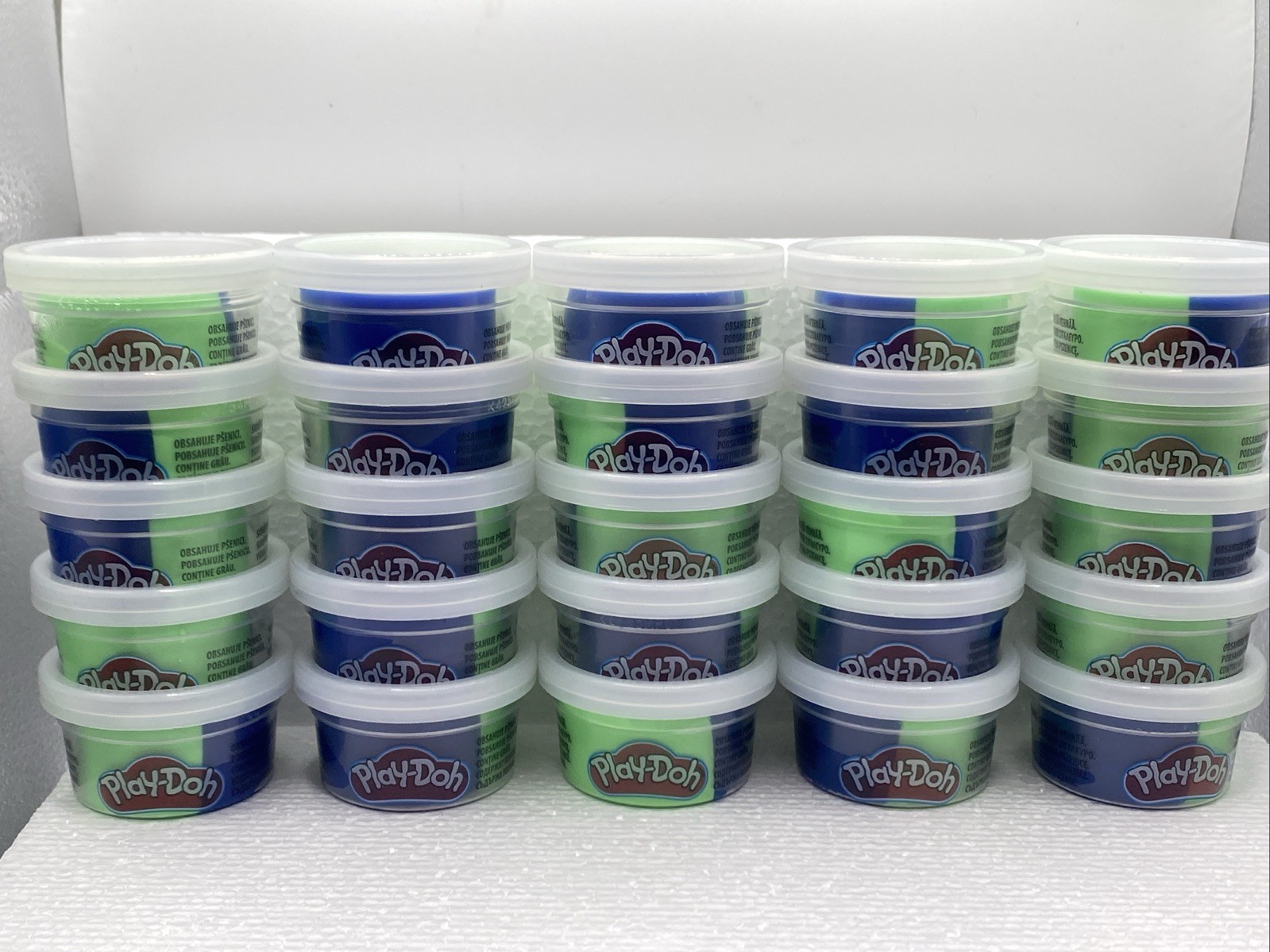 Hasbro Play-Doh (25) 1 Ounce Containers COLOR BLAST OFF-WHITE/BLUE