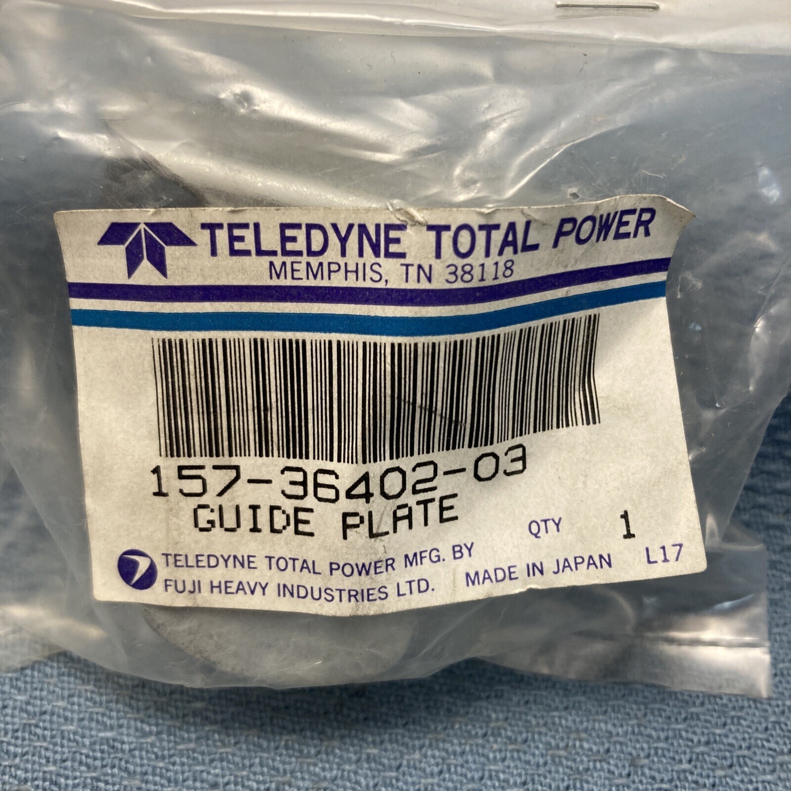 NEW TELEDYNE WISCONSIN ROBIN 157-36402-03 AIR CLEANER GUIDE PLATE
