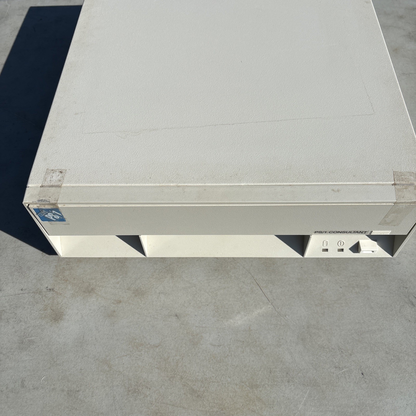 IBM PS/1 CONSULTANT COMPUTER FOR PARTS NO POWER CORD UNTESTED READ