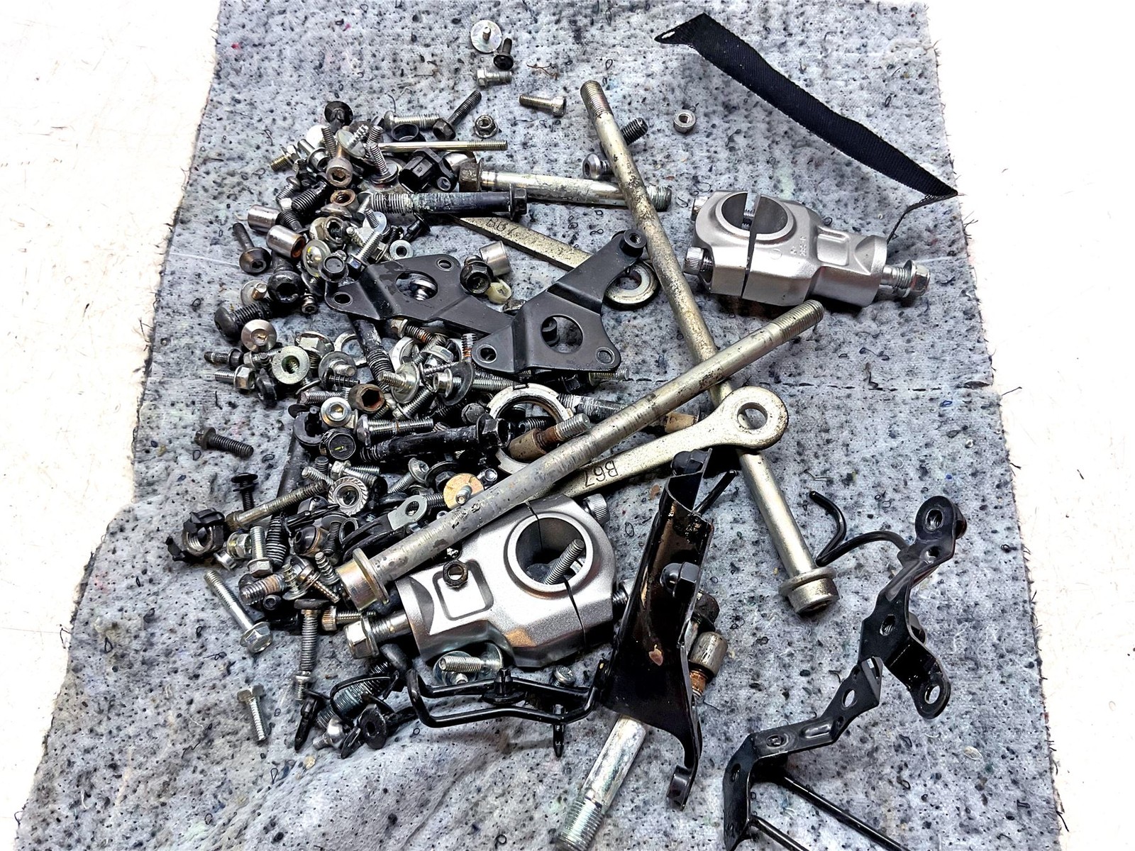 2020 Yamaha MT-10 Assorted Bolts & Fixings - B59541BOBAB