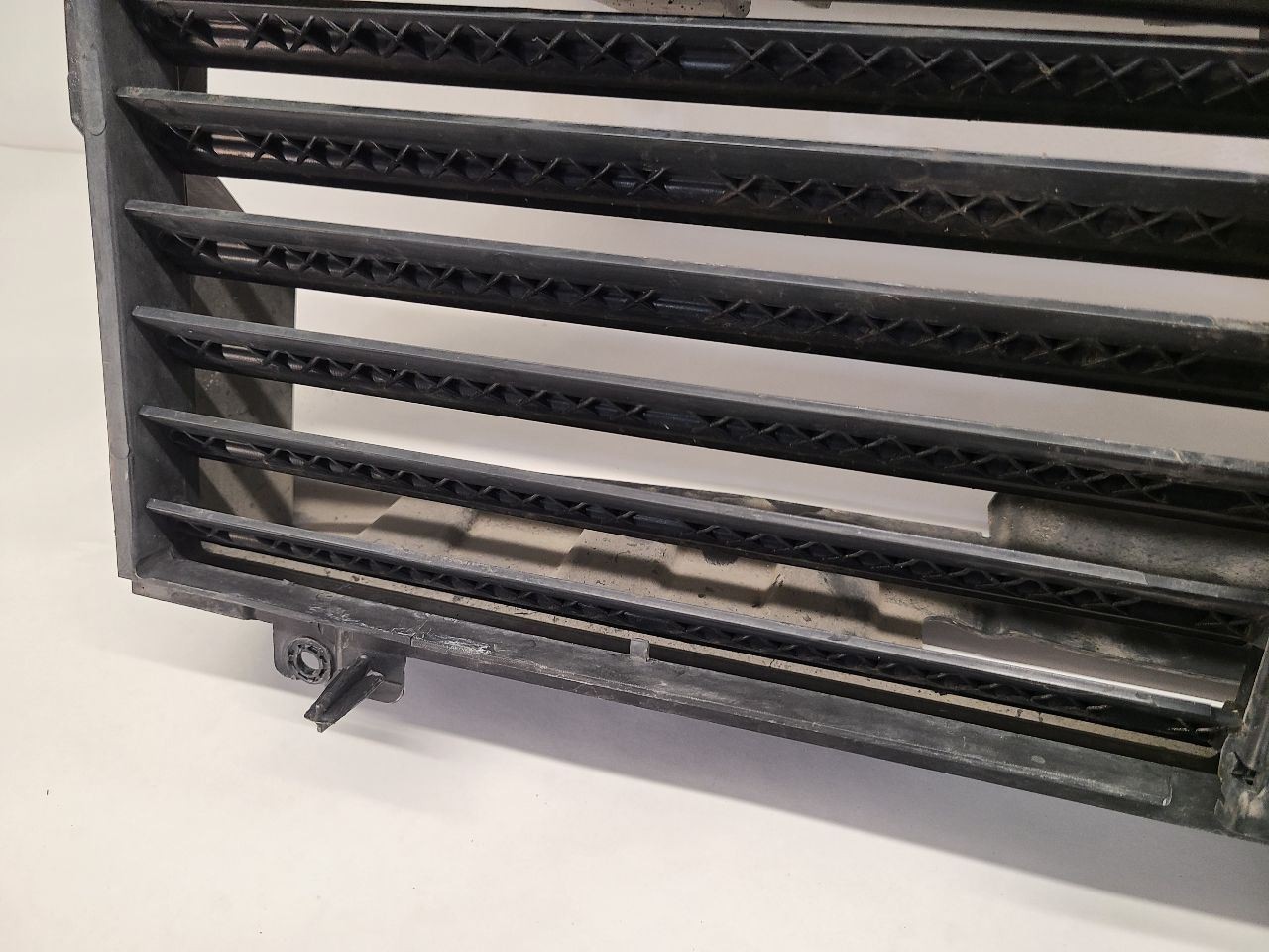 2015 Ford Fusion Air Shutter