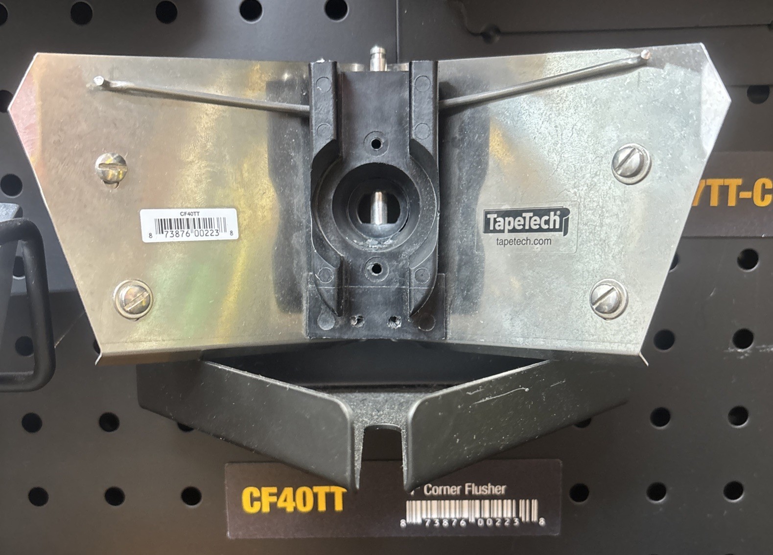TapeTech CF40TT  - 4 Inch Corner Flusher