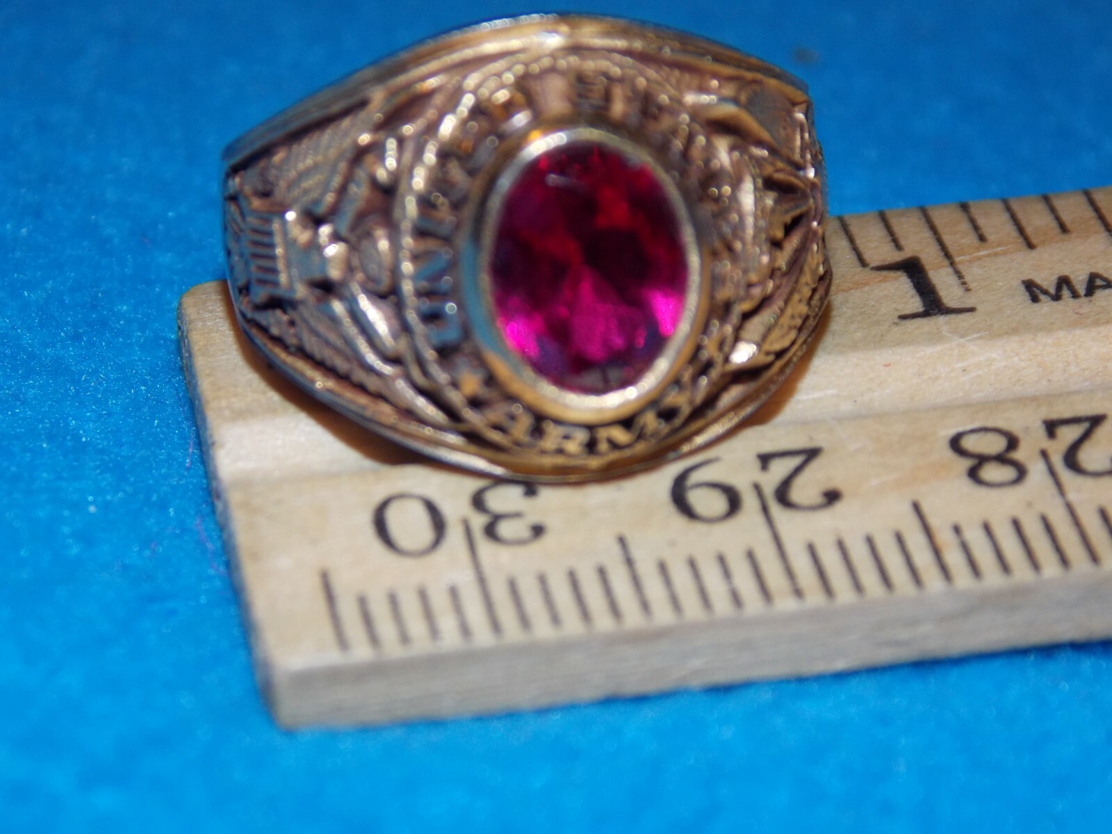 VINTAGE - U.S. ARMY WOMEN'S RED STONE RING - SIZE 9 - NOS - ALPHA BRAND