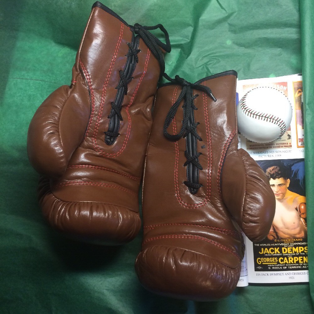 1920-1930 Antique style Boxing Gloves    The golden age look
