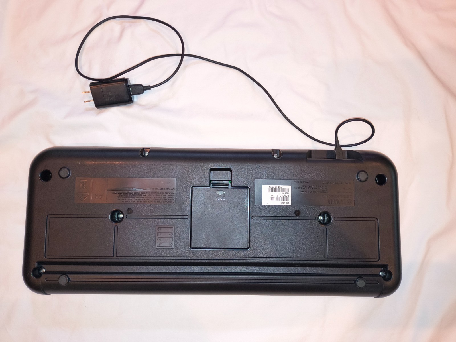 YAMAHA PSS-A50 Portable Keyboard