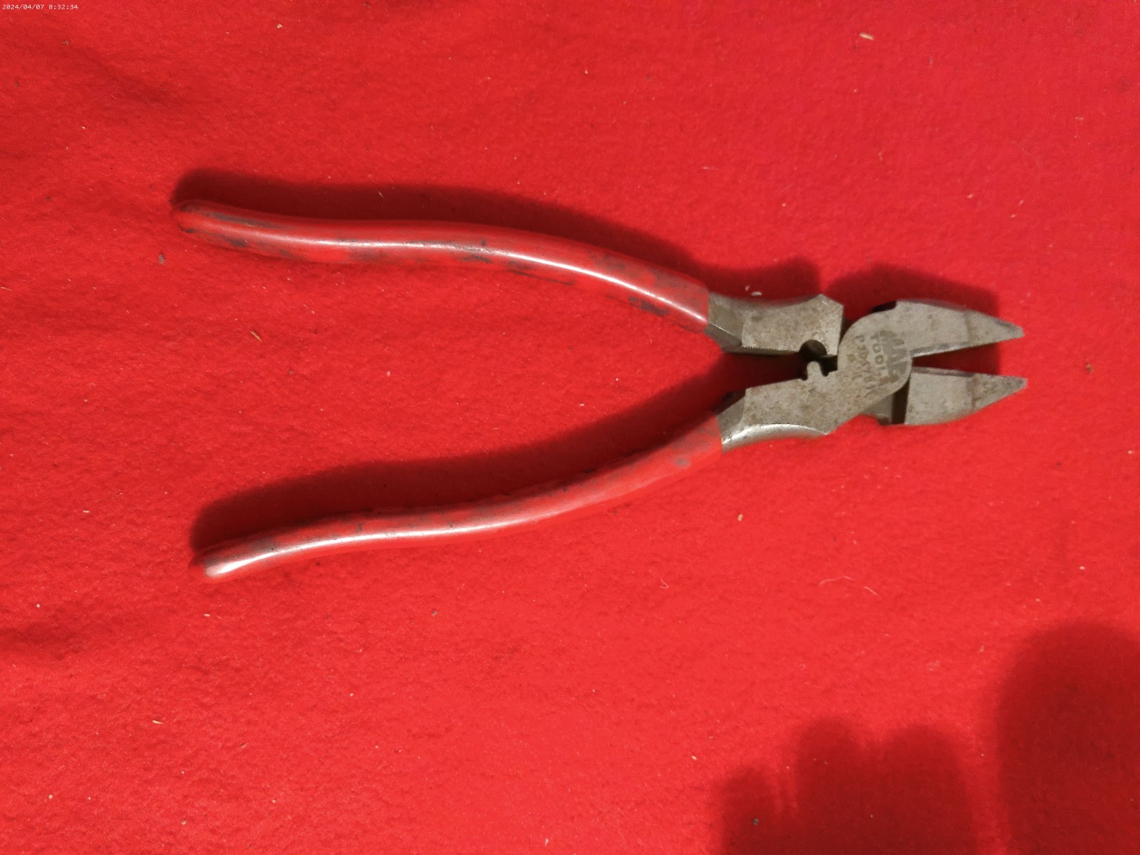 MAC Tools 9” Lineman Pliers – Model P301781 – Pre-Owned