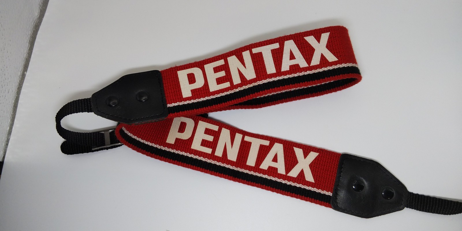 [Near MINT] Pentax Red & White Camera Neck Strap From JAPAN