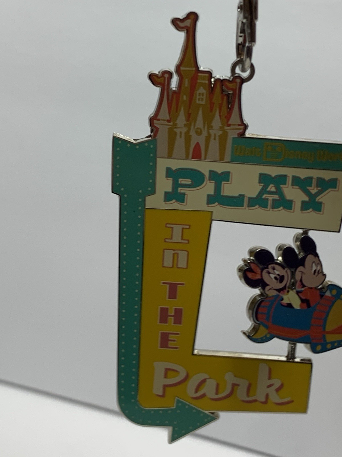 Disney Play In The Park Mickey & Minnie Christmas Ornament Metal Spinner NEW