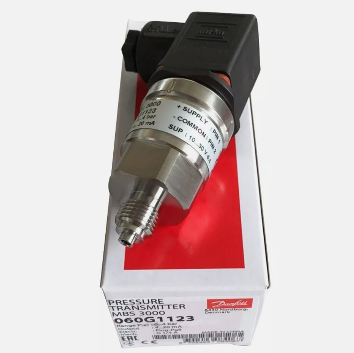 New In Box DANFOSS MBS3000 060G1123 Temperature Sensor