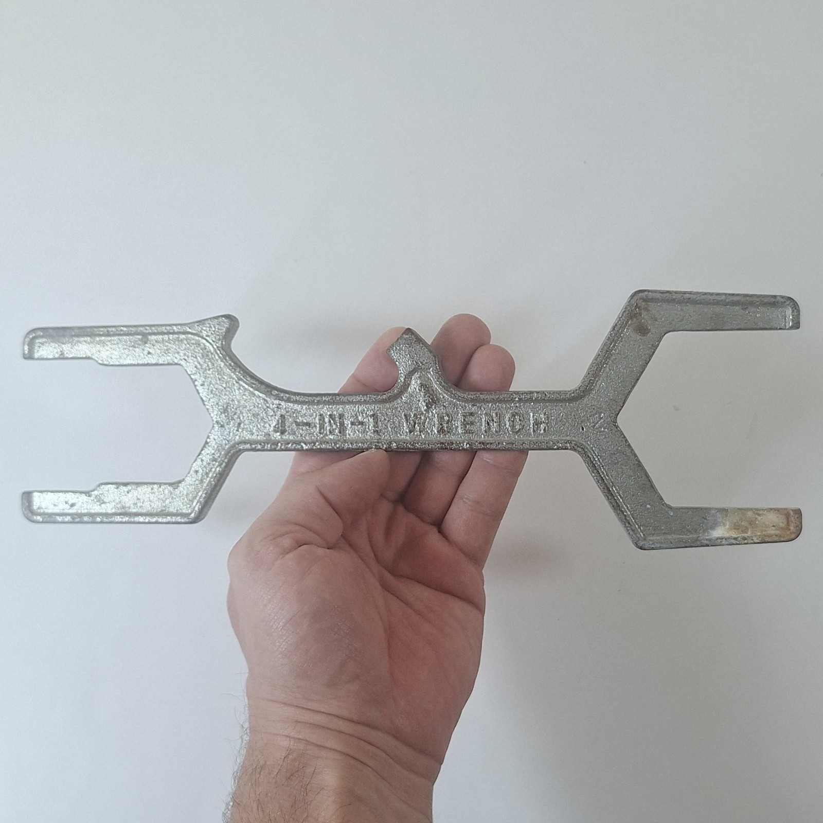Vintage 4 in 1 Hydrant / Hose Wrench -Made in Taiwan - 11.75" FREE SHIPPING