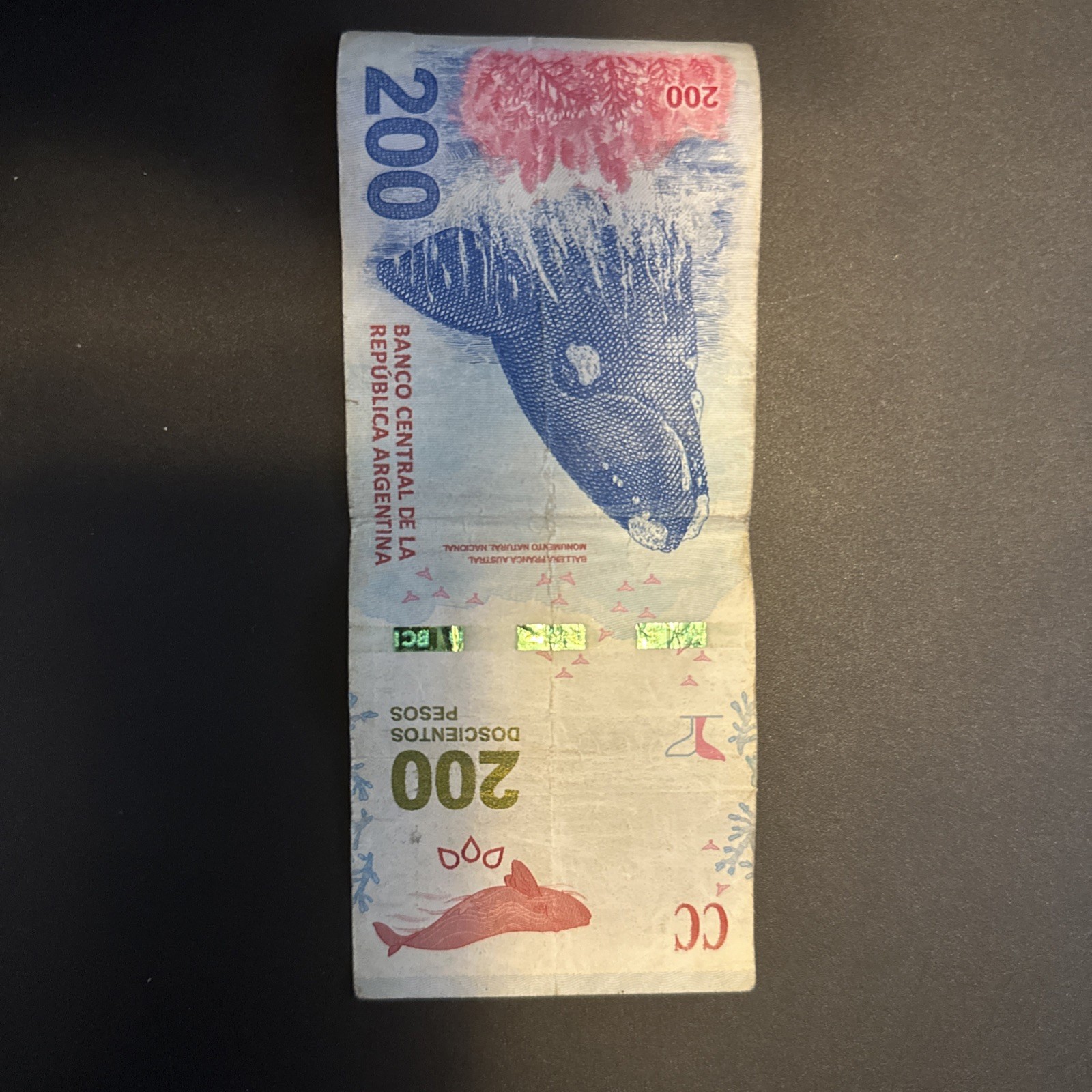 ARGENTINA 200 PESOS SERIES D WHALE