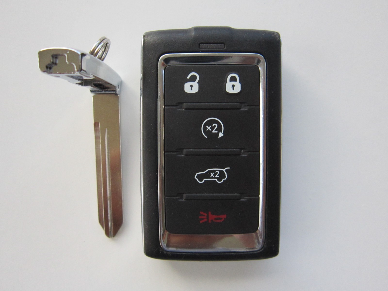 OEM 2024-2025 JEEP GRAND CHEROKEE SMART KEY KEYLESS REMOTE UNLOCKED 68577124