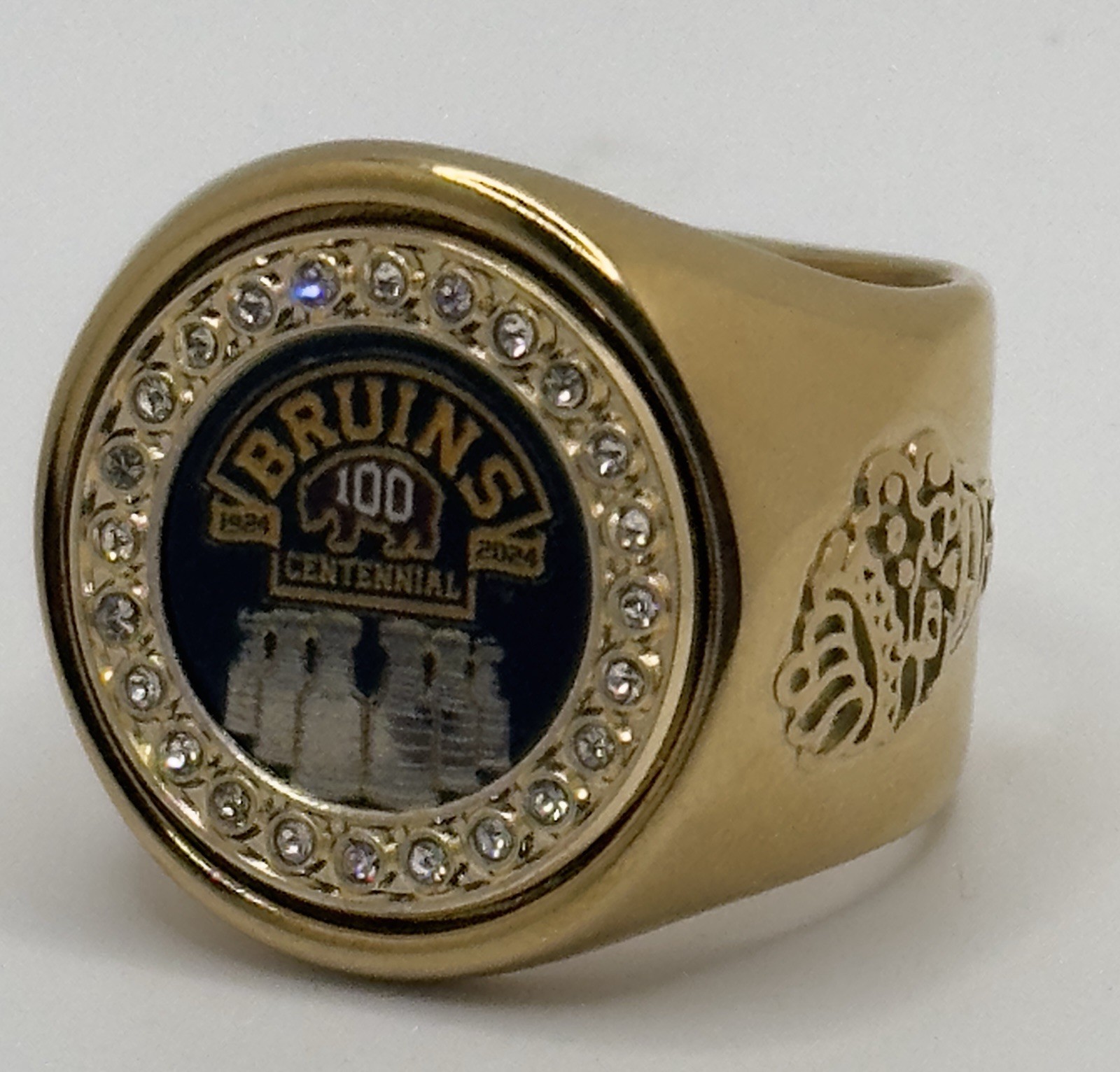 Boston Bruins Centennial 1924-2024deCAPitator Ring bottle cap and can tab opener