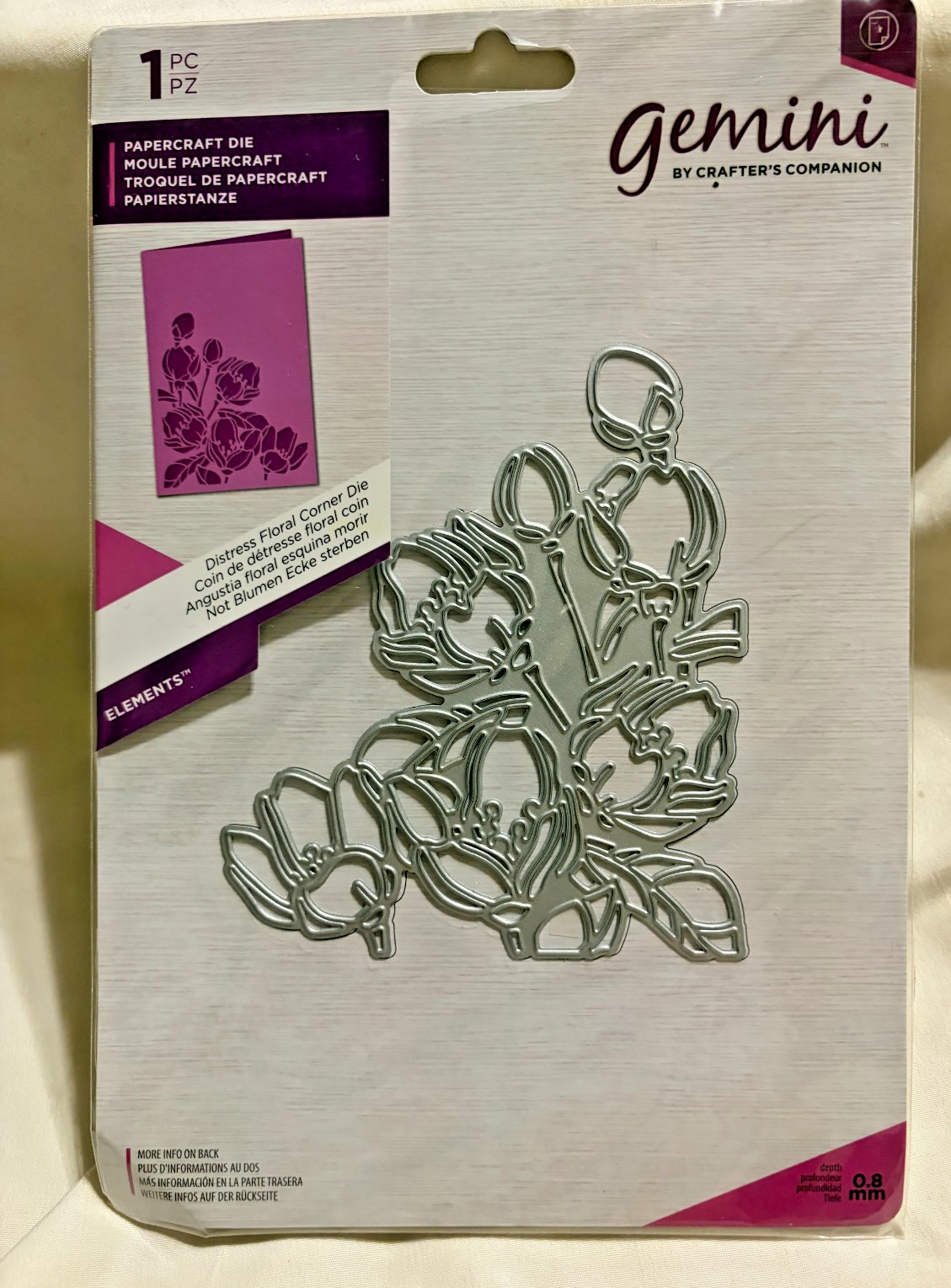 Gemini - DISTRESS FLORAL CORNER DIE - Papercraft Die - Crafter's Companion