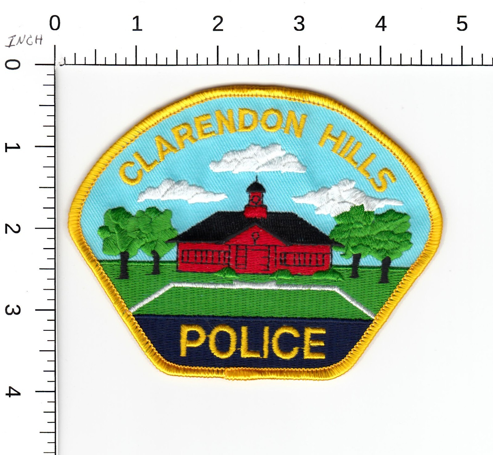 OOS-- CLARENDON HILLS ILLINOIS POLICE COLLECTIBLE PATCH