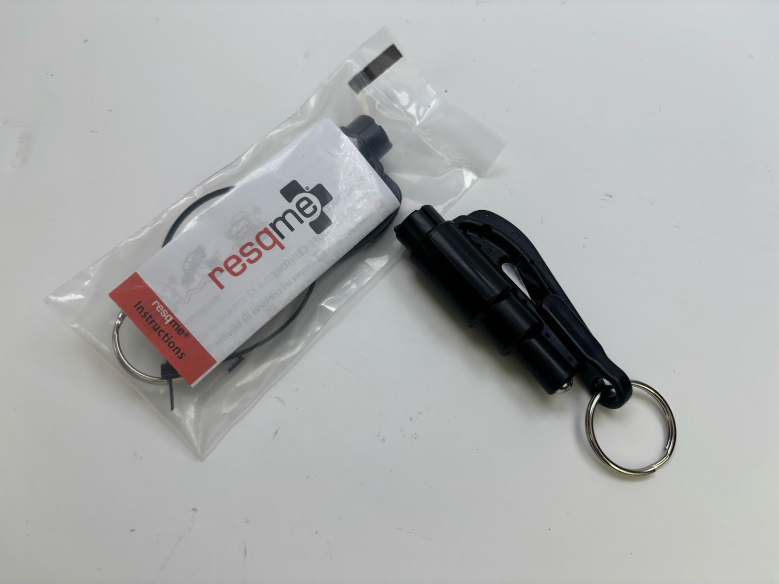 (Lot of 2 ) 1 New 1 Used Community College Of Aurora Resqme Car Escape Tool