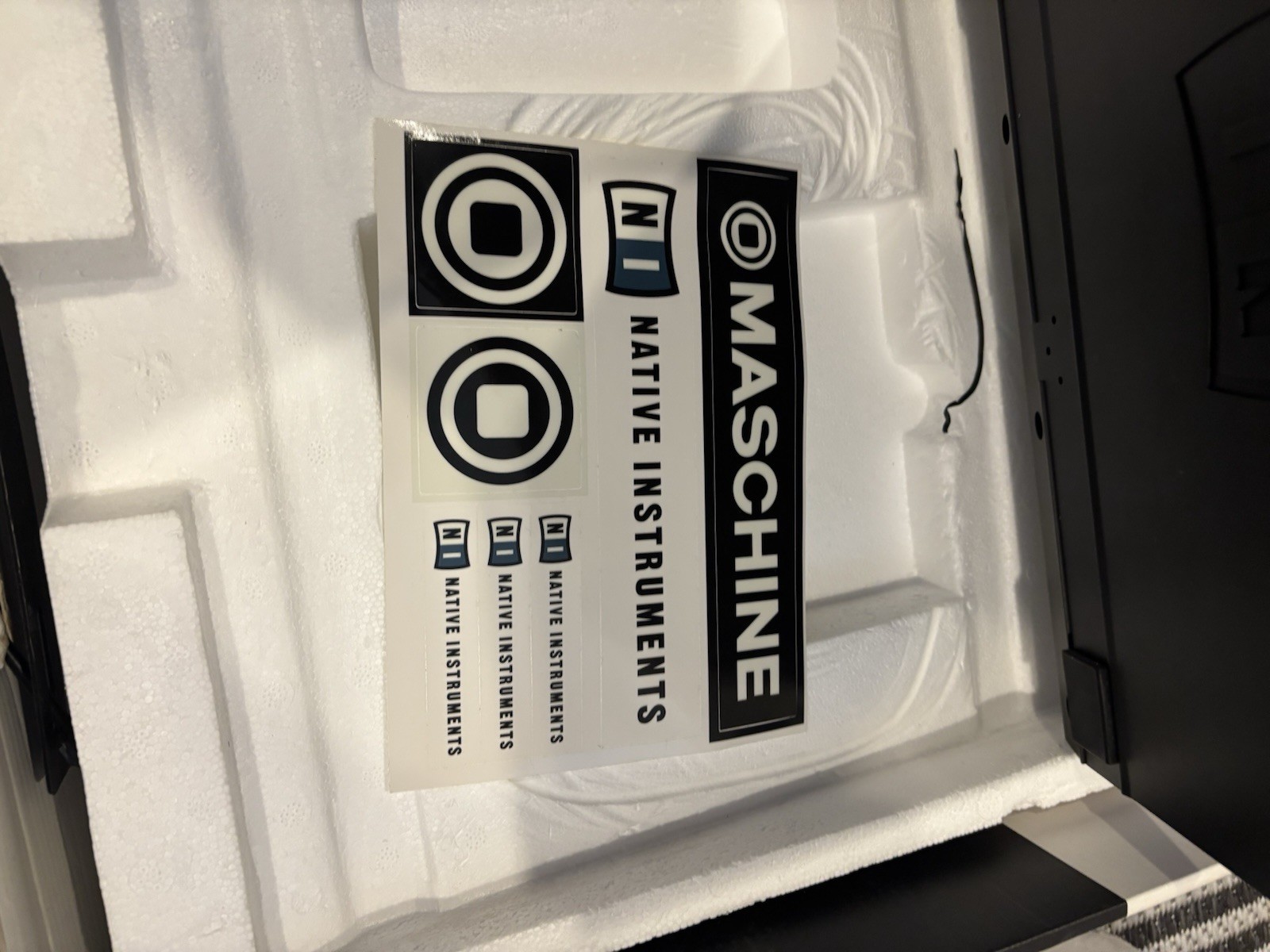 Native Instruments Maschine Groove Production Studio Great Shape! Tested Works