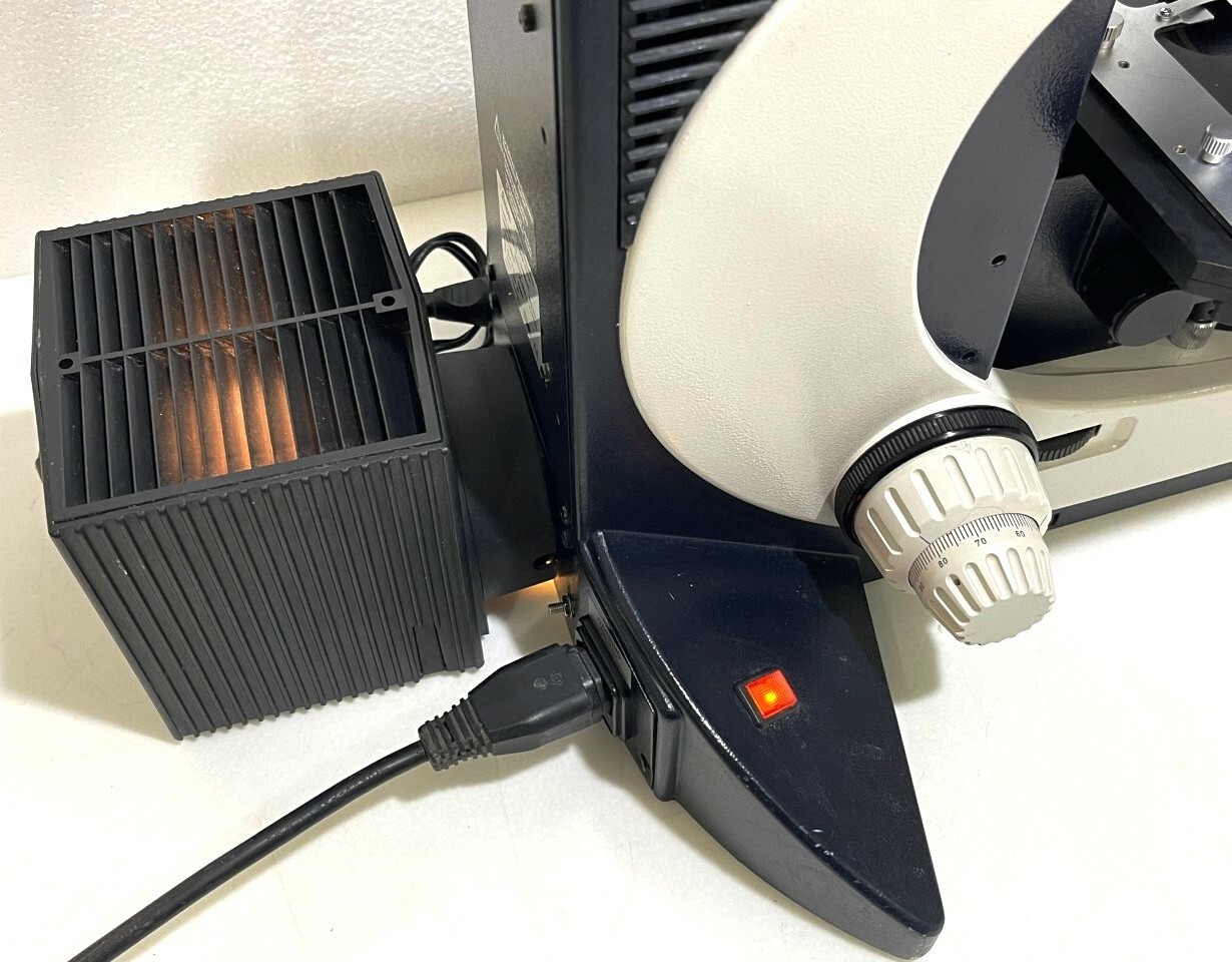 Leica Microscope DM LB2 W/ ICC A video camera & C plan Objectives, DHL Shipping