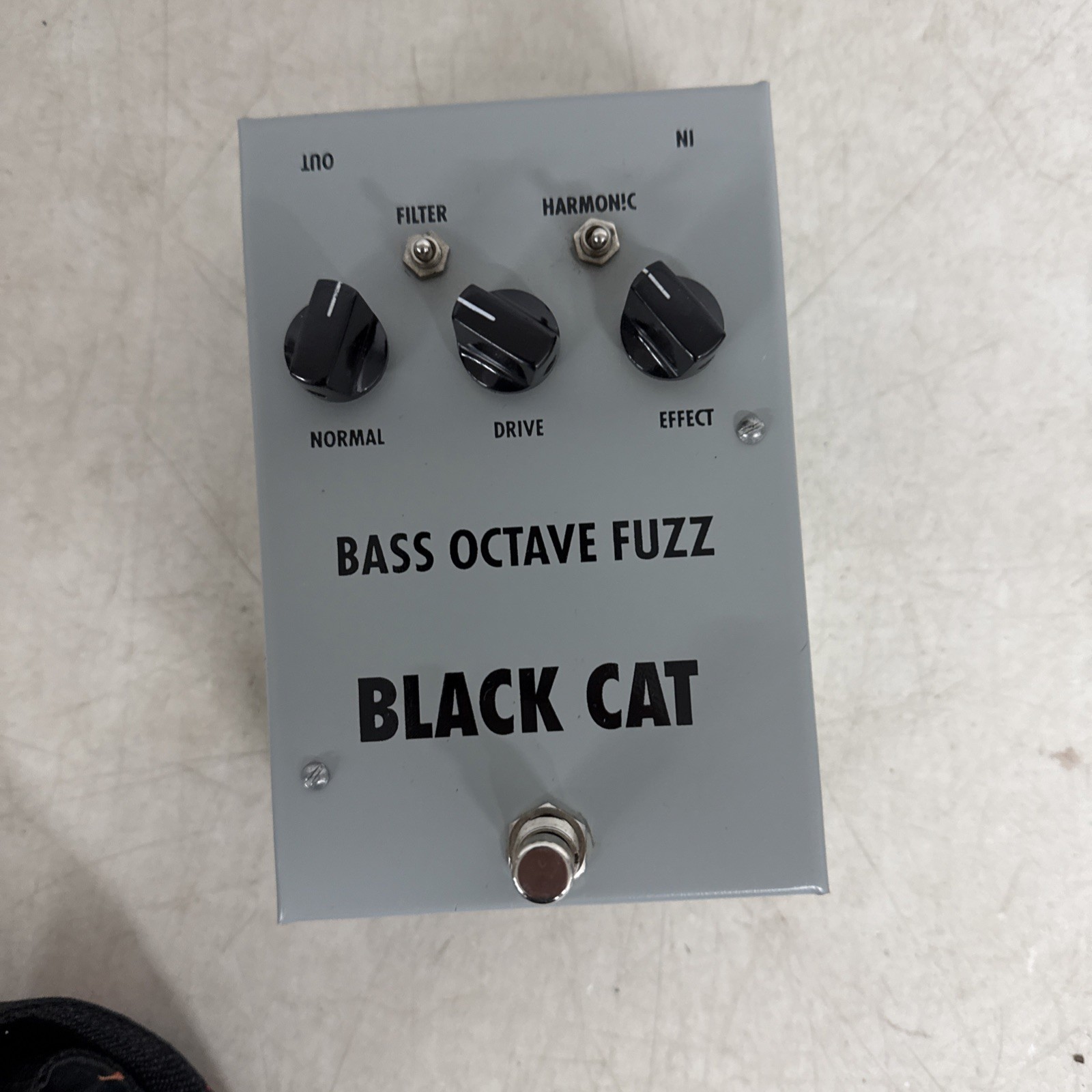 Vintage Black Cat Bass Octave Fuzz Guitar Pedal Chrome Rare Maestro Brassmaster