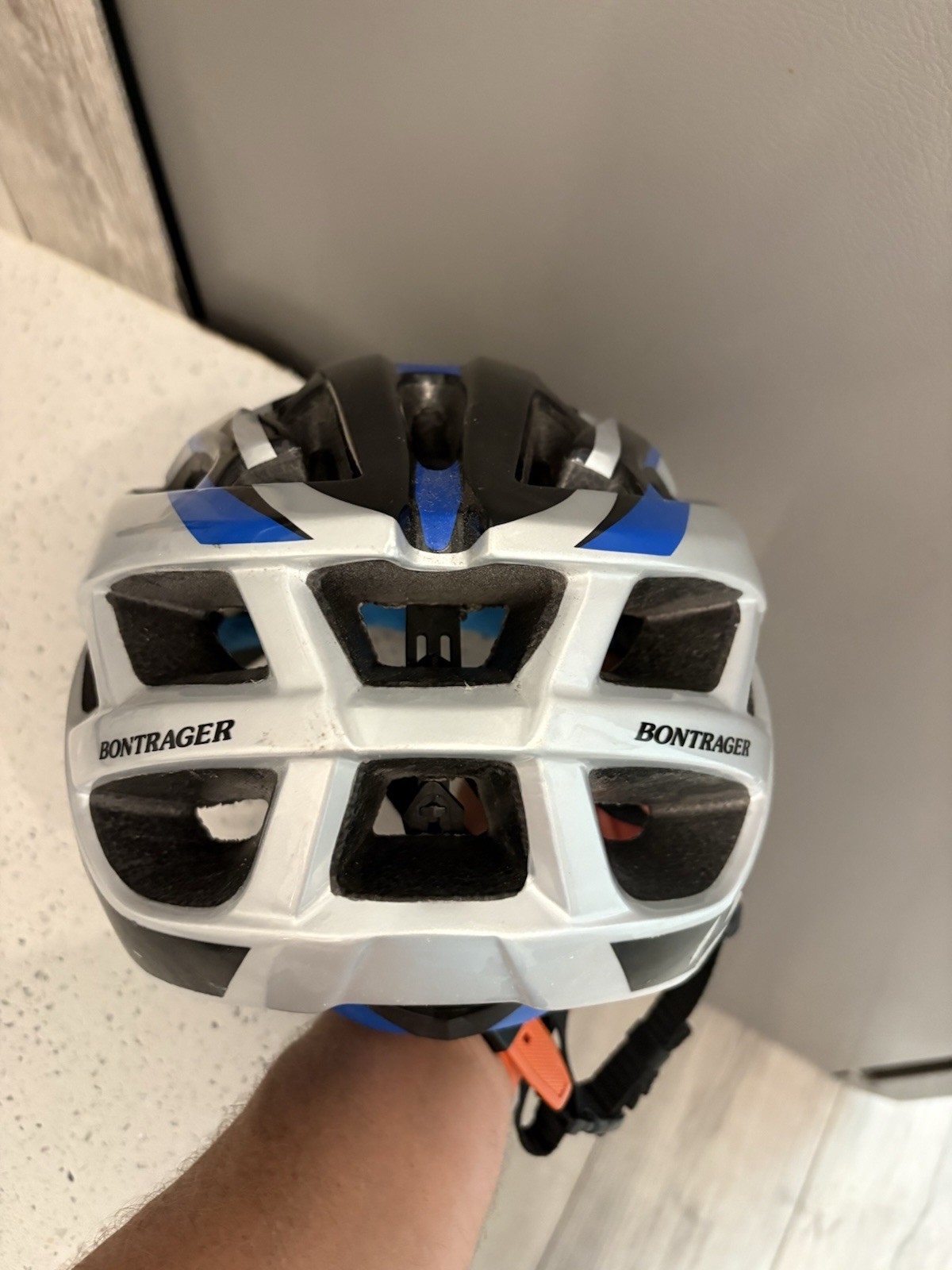 Bontrager Solstice Adjustable Bike Cycling Bicycle Helmet Size M/L