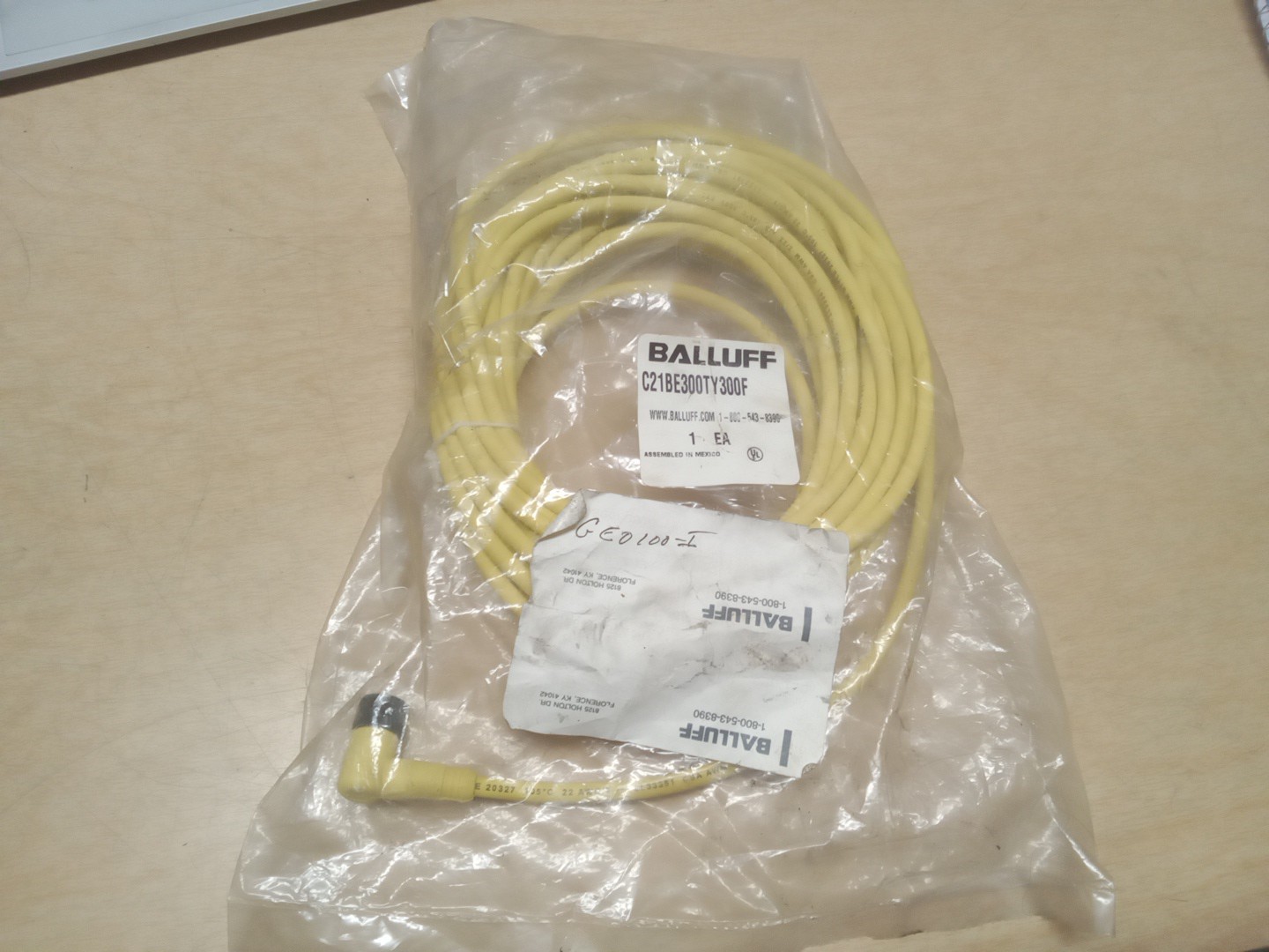 Balluff C21BE300TY300F 3Pin Connector Cable