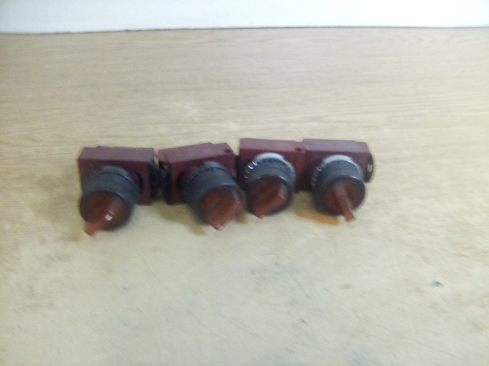 Lot Of 4 GE P9PDNV0 Orange Selector Switch