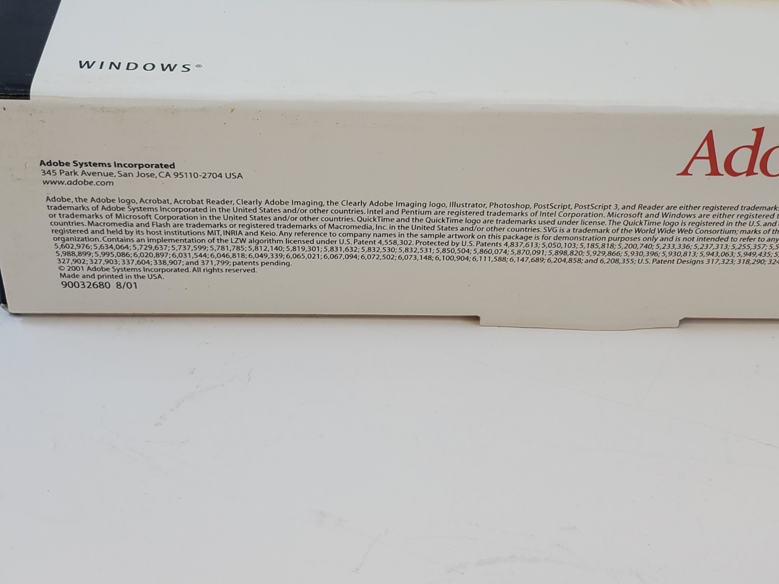 Adobe Illustrator 10 in Original Box Education Version