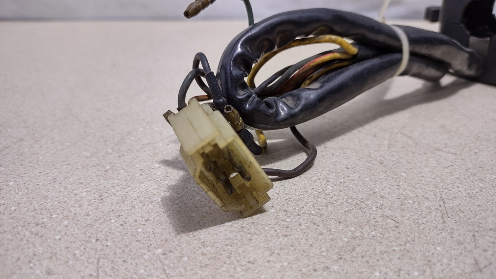1982 Yamaha Virago XV920 Left Handlebar Switch Lighting Switch #PL-222