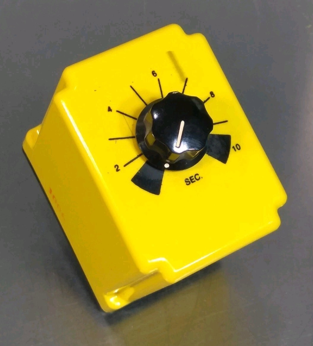 Potter & Brumfield Time Delay Relay CDD-38-30003 Range 0.1-10sec         Loc3E-8