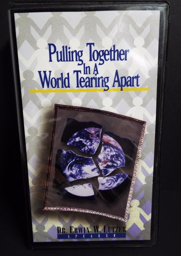 Pulling Together In a World Tearing Apart  Dr Erwin Lutzer Audio Cassette series