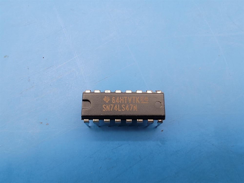 New (49pcs) SN74LS47N TEXAS INSTRUMENTS IC Logic