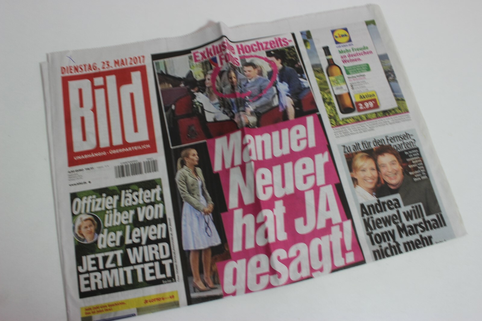 BILDzeitung 23/05/2017 May 23/5/2017 Special Occasion Gift