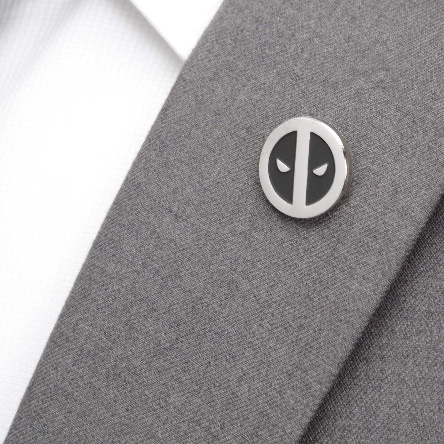 Marvel Deadpool Silver Mask Lapel Pin