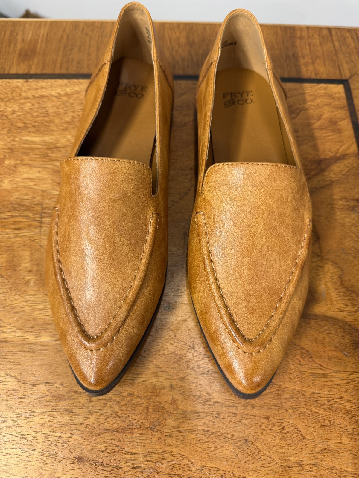 Frye & Co Women’s 6 M Eira Brown Faux Leather Loafers Slip On Flats Pointed Toe