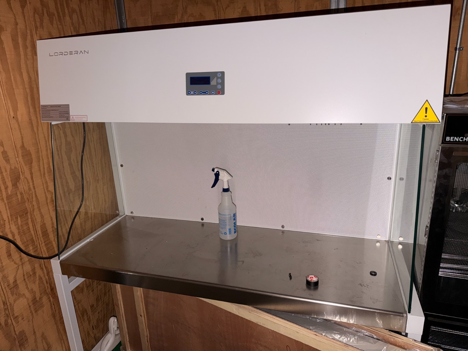 LORDERAN Laminar Flow Cabinet – Model BBS-H1500 – 2024 Unit – Excellent Conditio