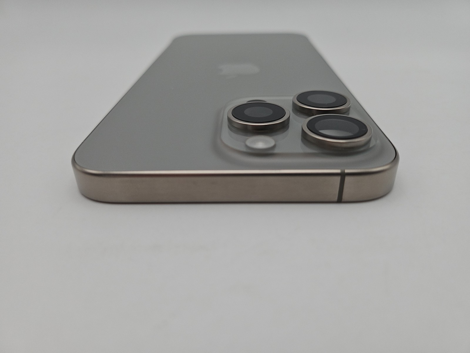 Apple iPhone 15 Pro Max Backhousing Used Replacement Part OEM -Natural Titanium