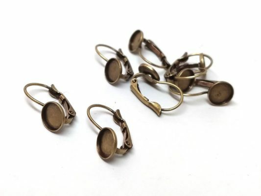 10 pcs. Antique Bronze Earring Clips Settings Lever Back Bezels Cabochons – 7mm