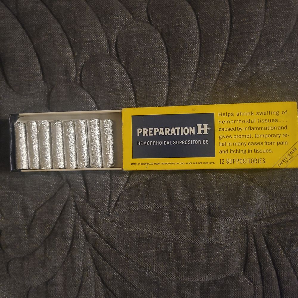 VINTAGE Display item - Preparation H Hemorrhoidal suppositories 8/12 remaining