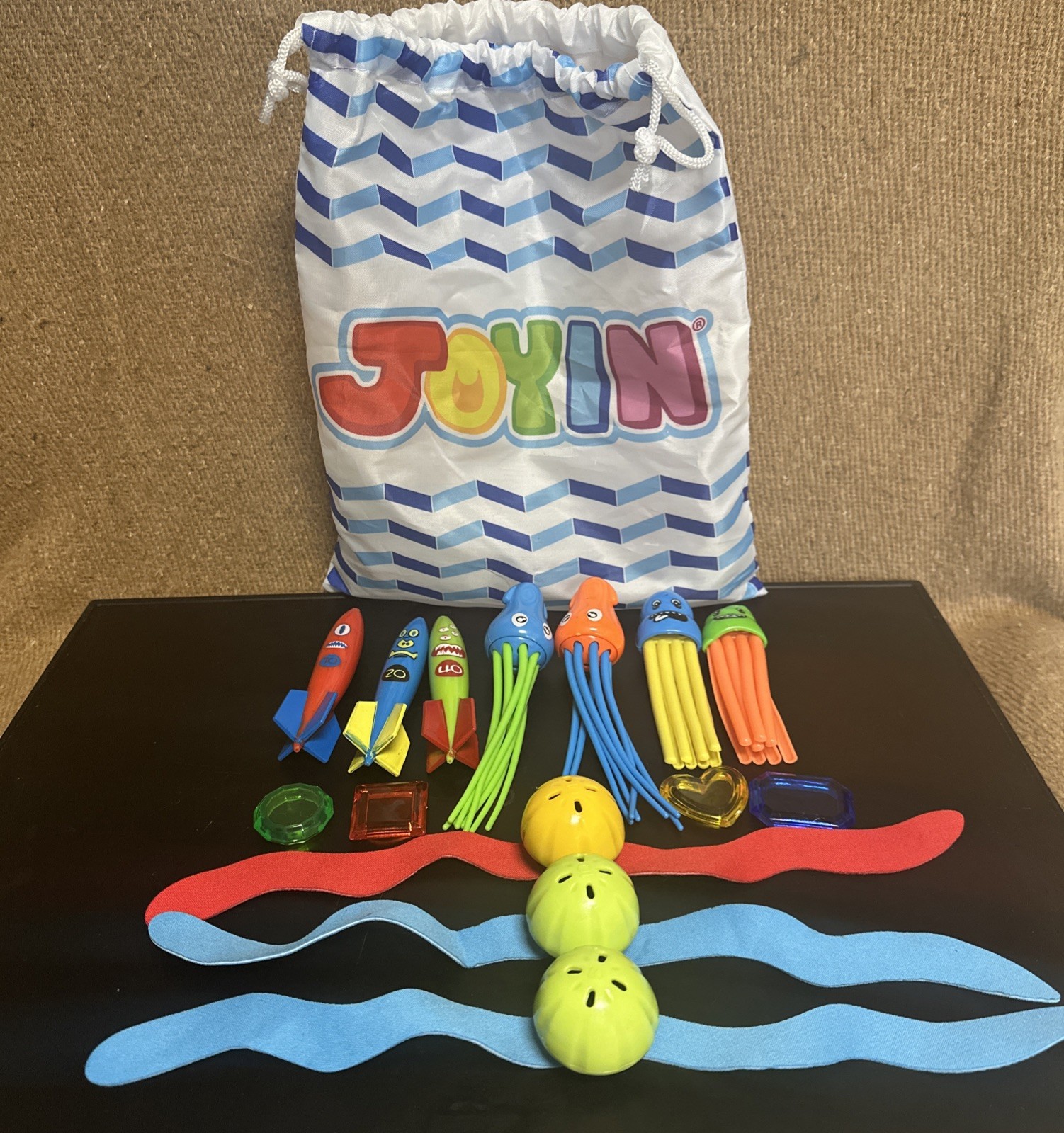 15 Piece Dive Toy Swimming Pool Toys Kids Trainers Torpedo, Squid, Fans, Gems