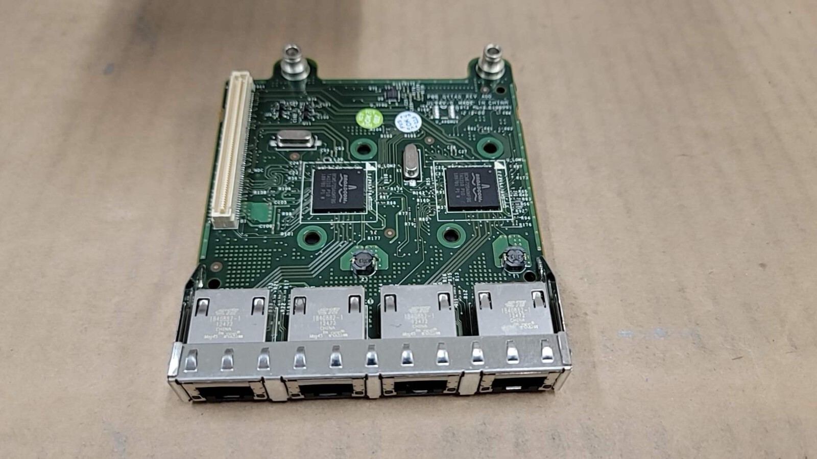 Dell Broadcom 0FM487 FM487 5720 Quad Port 1GbE Base-T Network Daughter Card
