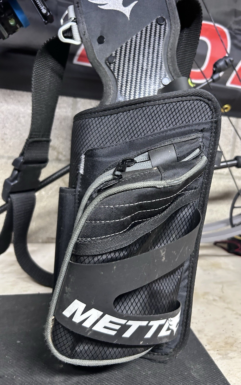 Elevation Mettle Field Quiver Black LH