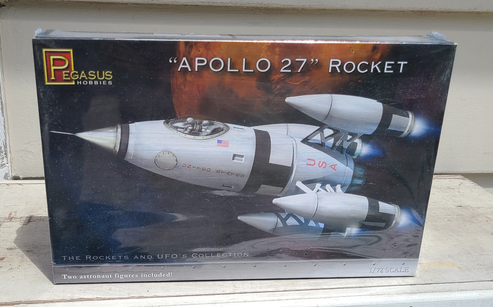 Pegasus Hobbies Apollo 27 Rocket Model Kit No. 9101  1/72 Scale New Sealed