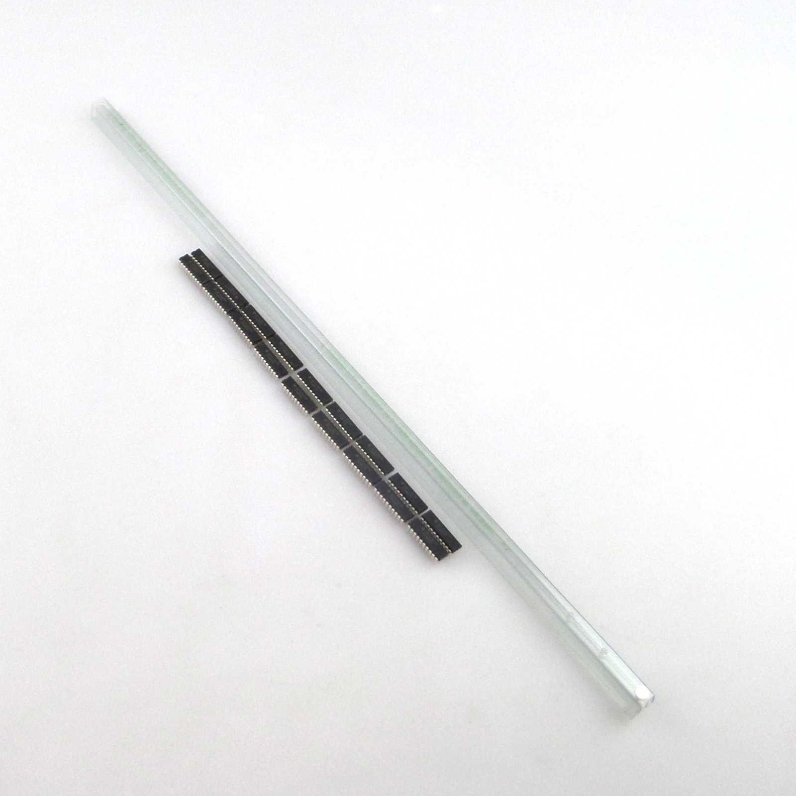 ON Semiconductor SN74LS377N CPAM0121 (18pcs) original box