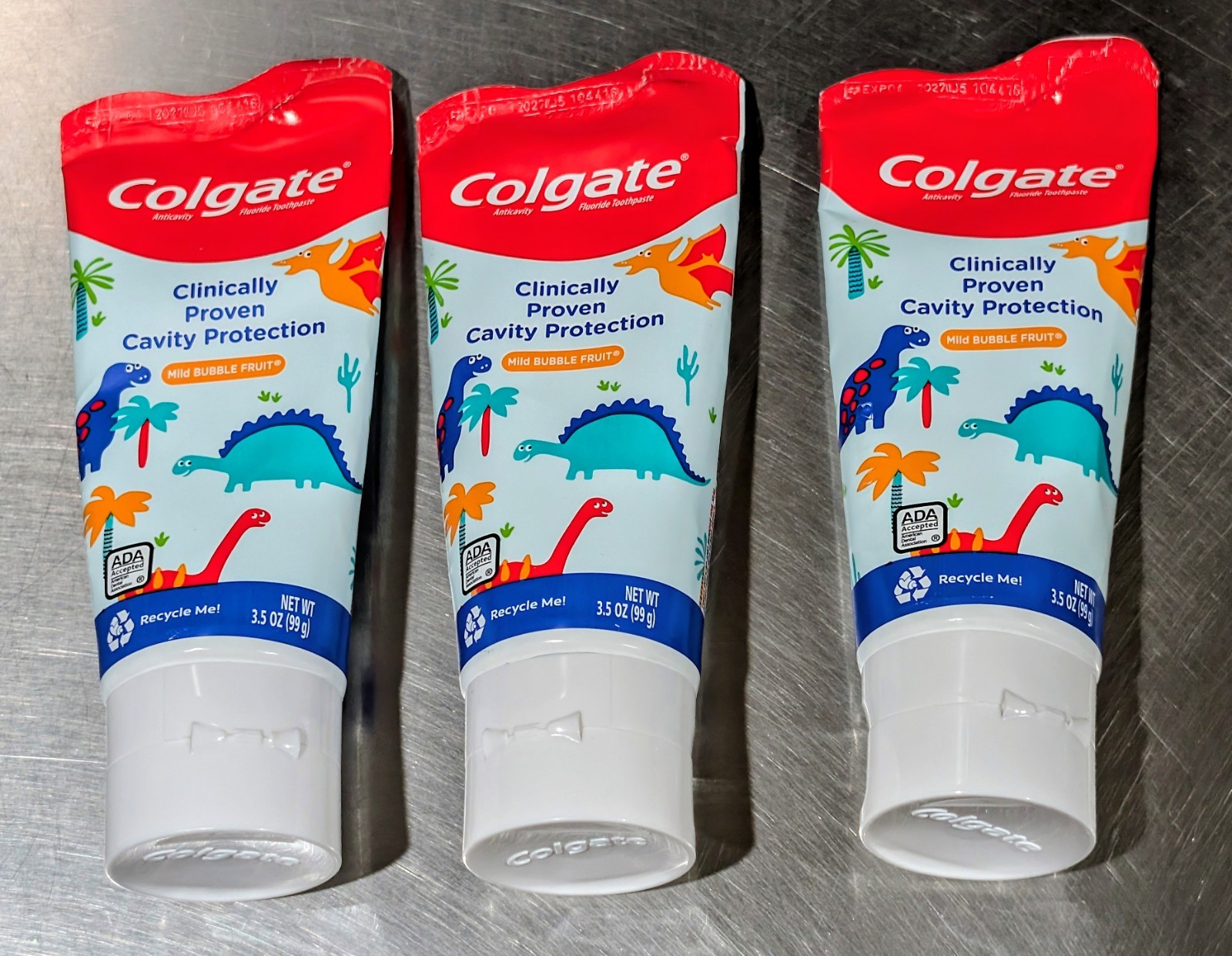3 x Colgate Kids Dinosaur Toothpaste Mild Bubble Fruit 3.5 oz/ea