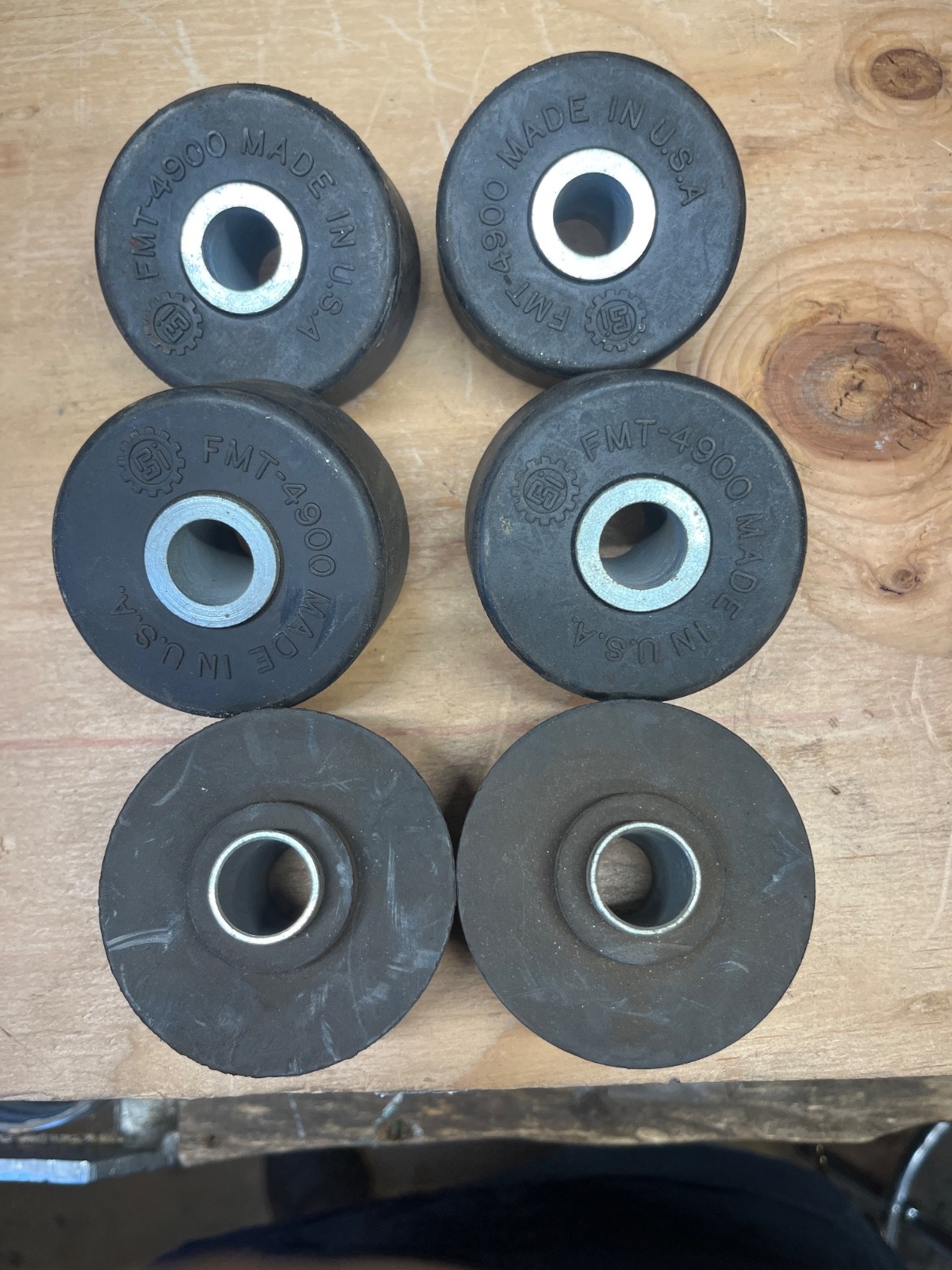 New 6 Pack of PAI FMT-4900 Cab Bushing for Mack Truck 20QL250