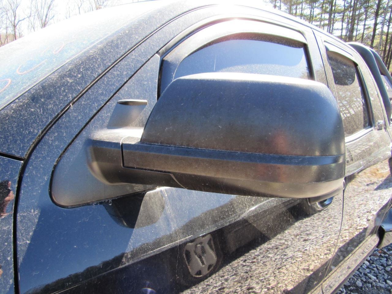 TUNDRA 2019 Glove Box 1031843