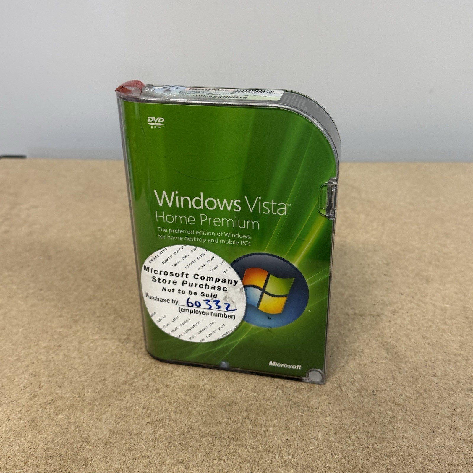 Microsoft Windows Vista Home Premium - 32-Bit Full Retail Box w/ Key