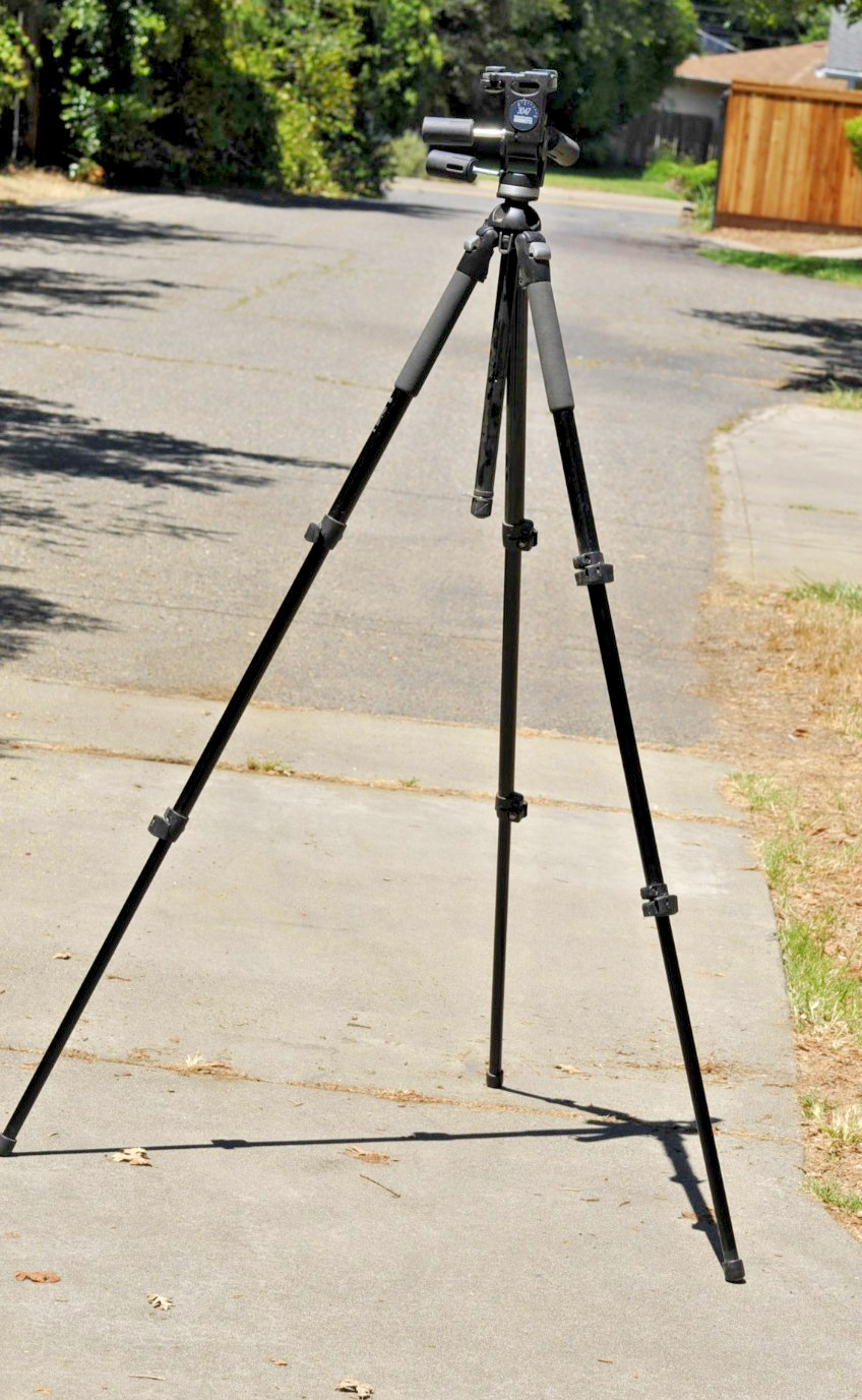 Manfroto 3047 Tripod, 6 ft high, not used much